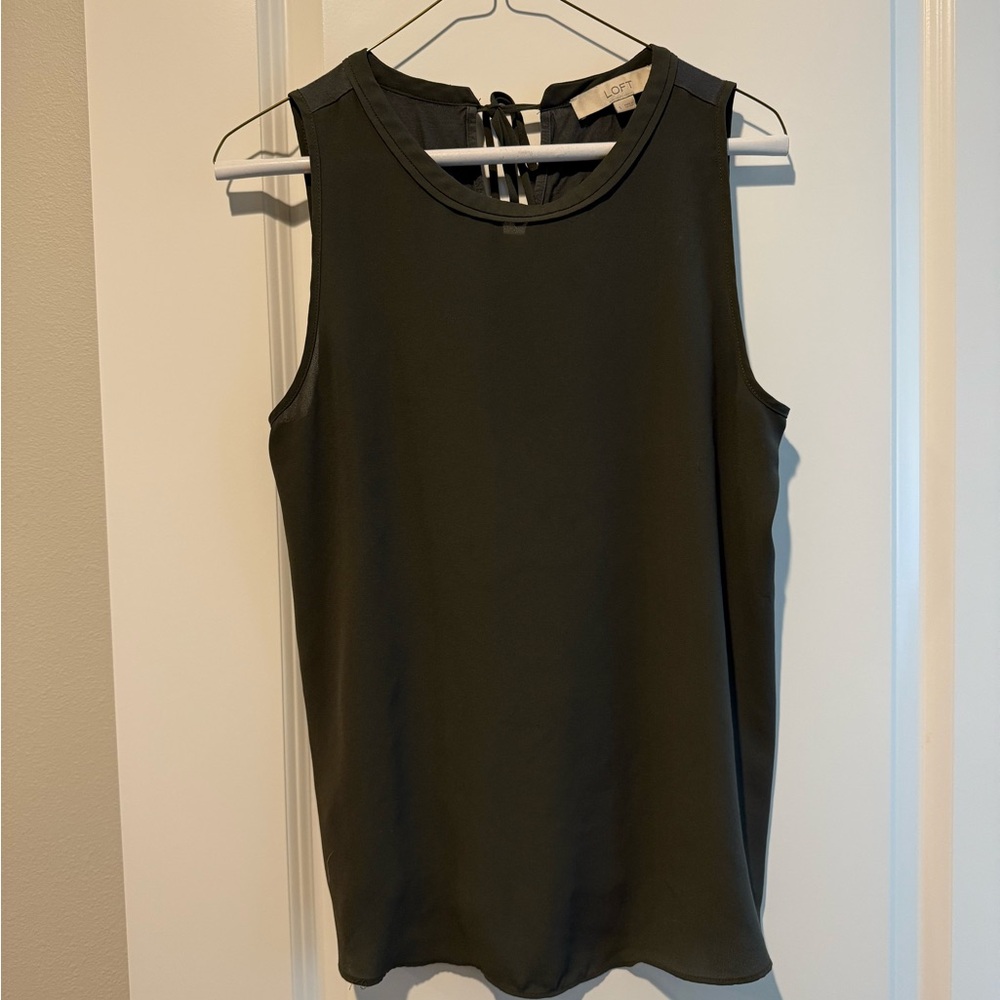 LOFT Olive Green Tank Top Sleeveless Classic